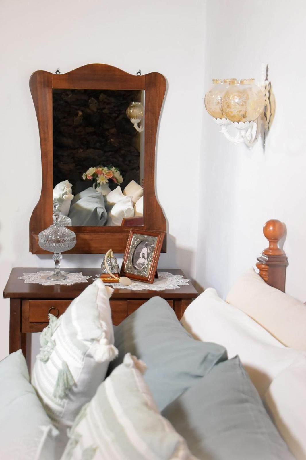 Romantic Hamlet Cottage With Private Pool La Fragua De Eliseo Holiday home *